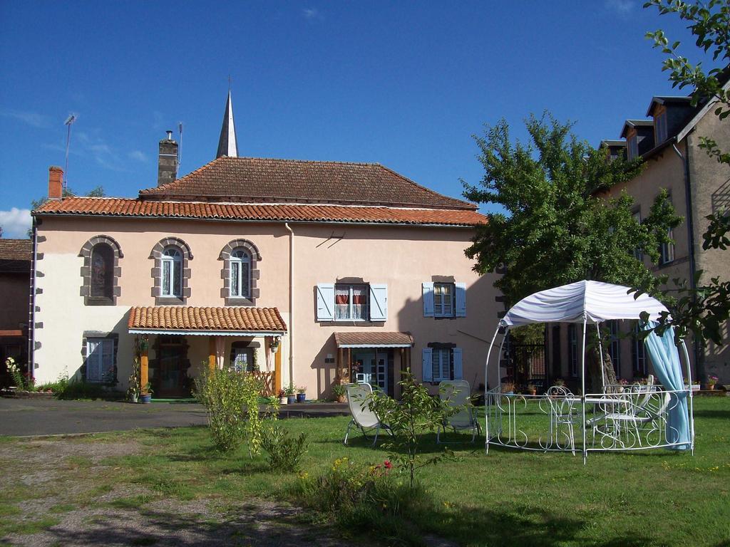 Leclosdipontine L'Ecole Des Demoiselles Pontgibaud Eksteriør billede